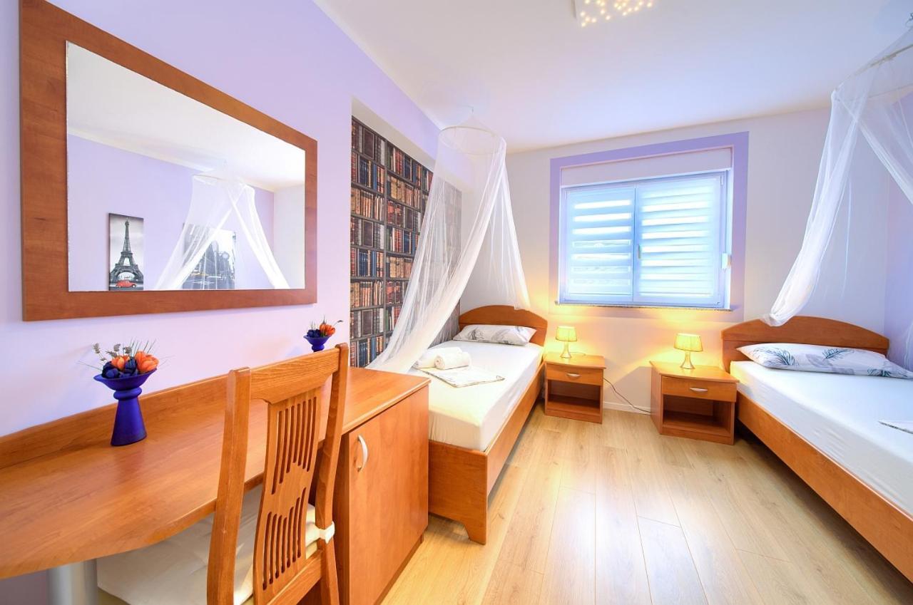 Apartman Bor Krk 克尔克 外观 照片